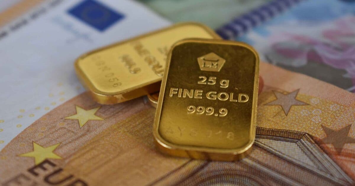 Золото по $4 722: 95% центральных банков наращивают резервы