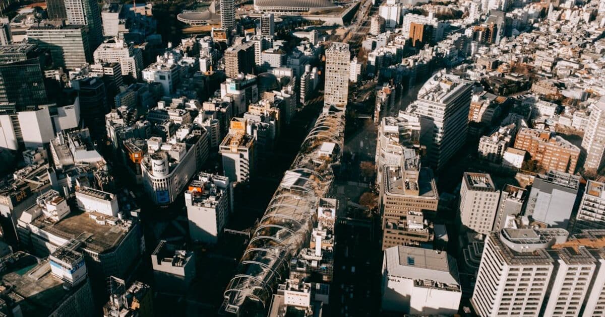 Nikkei ৫৮K এবং BoJ হার বৃদ্ধি: Yen Carry Trade ঝুঁকি ও NISA কৌশল