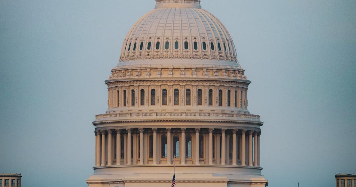 Debate sa Privatization 2026: Paano Kung Ibenta ng Brazil ang Lahat?